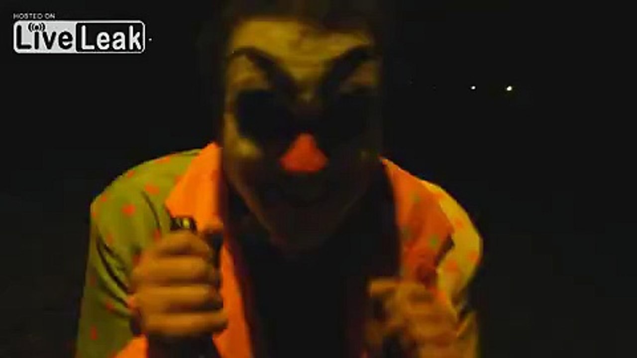 Killer Clown Prank goes wrong in Russia - Ð£Ð±Ð¸Ð¹ÑÐ° ÐºÐ»Ð¾ÑÐ½ Ð¨ÑÑÐºÐ¸ Ð¿Ð¾Ð¹Ð´ÐµÑ Ð½Ðµ ÑÐ°Ðº Ð² Ð Ð¾ÑÑÐ¸Ð¸