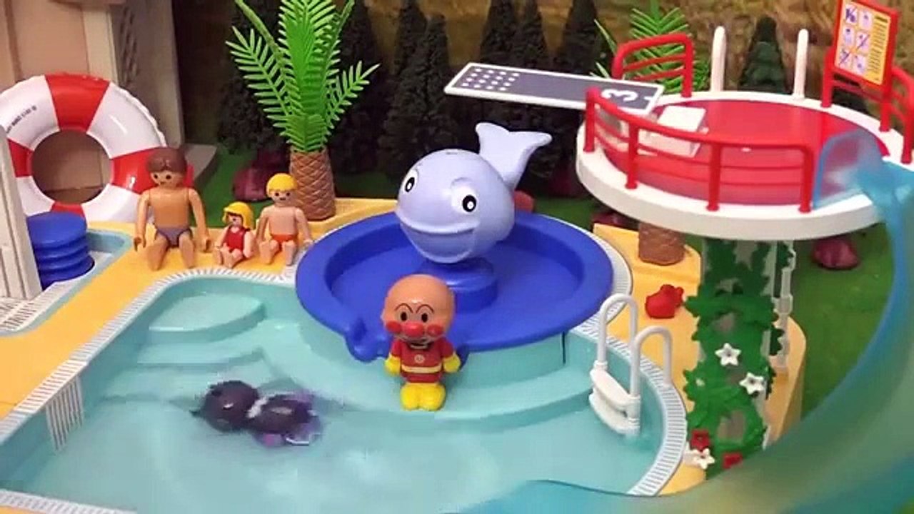 アンパンマン おもちゃ ウォータースライダー Anpanman Peppa Pig Toy