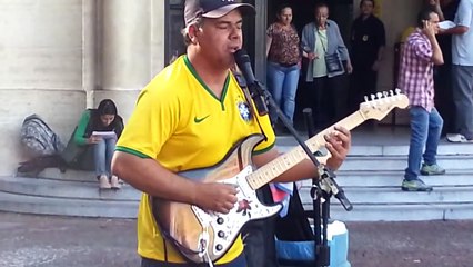 Sultans of Swing By Brazilian Street Performer.