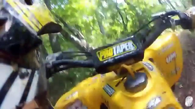 INSANELY FUNNY snowmobile crash and fail complition!