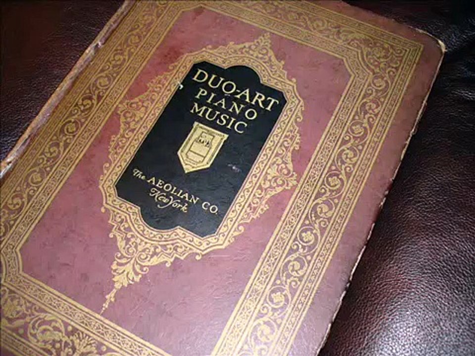 Vladimir Horowitz, age 25, plays Two Chopin Etudes on Duo-Art Piano Roll