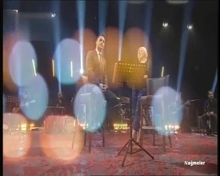 Meral Azizoğlu - Geçmesin Günümüz Sevgilim Yasla (Canlı)