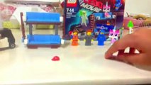 Lego double decker couch