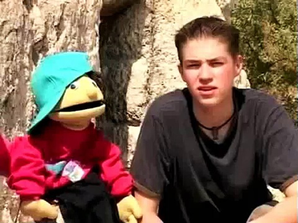 Bible Stories and Hits for Kids - 029 MOSES FACE IS GLOWING