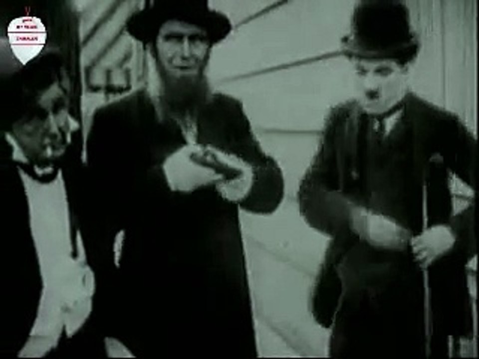 Charlie Chaplin - Police