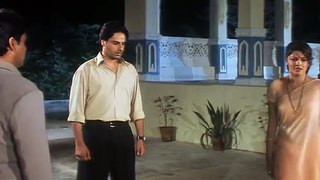 Govinda (Naseeb) -  the final scene of suicide