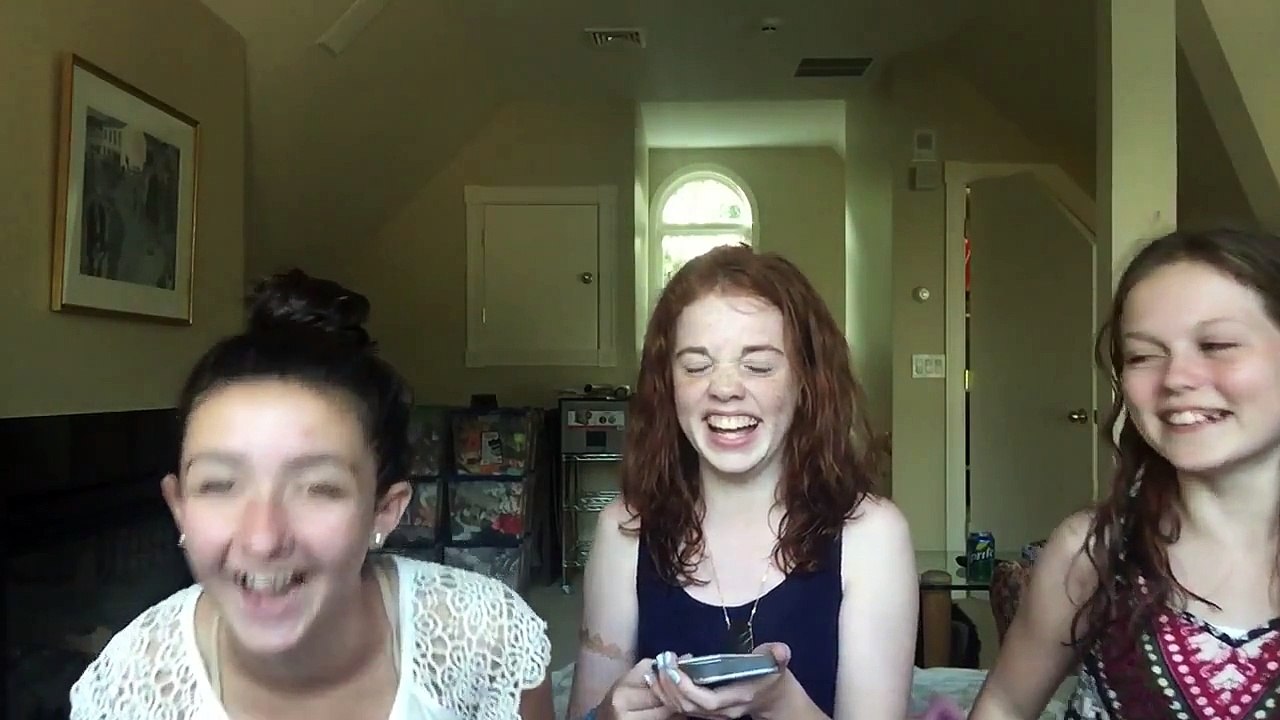 PRANK PHONE CALLS!! lilyelizabethxo