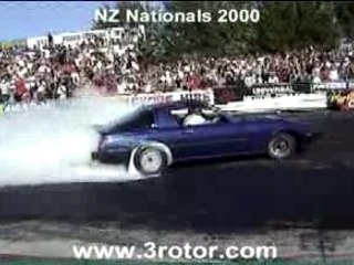 BURNOUT DE RX7 PENDANT 3MIN + RUPTEUR