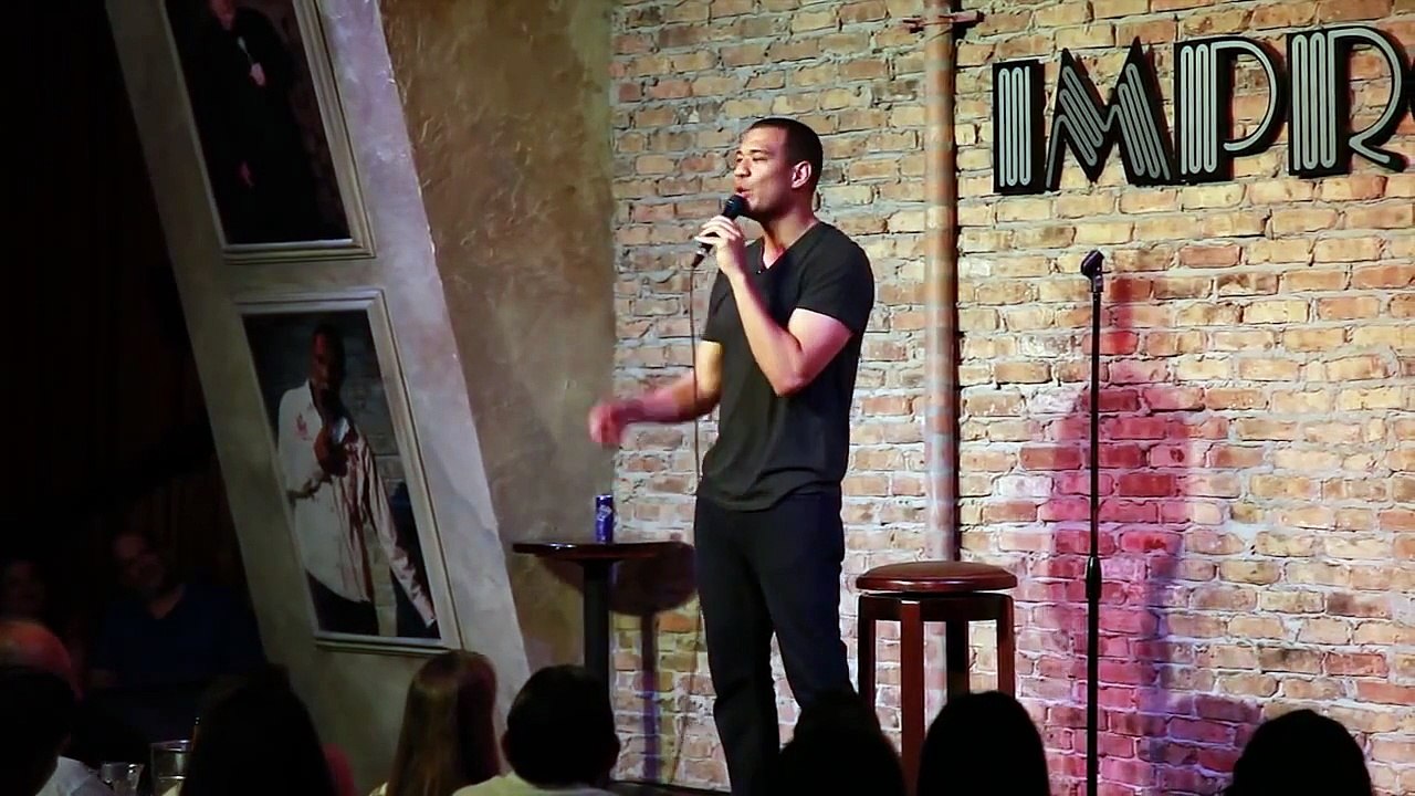 Michael Yo - STAND UP - I DATE CRAZY GIRLS!!
