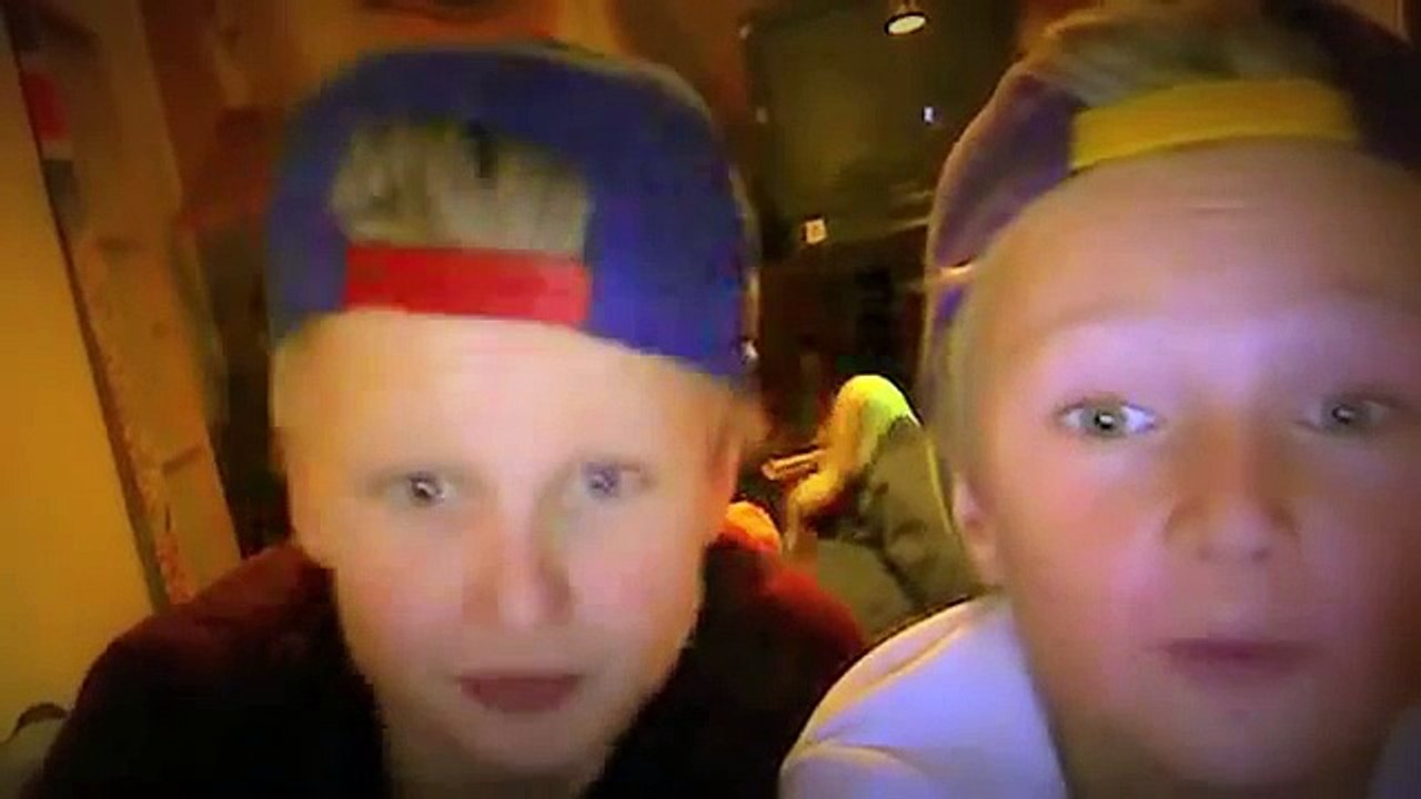 Sylle og Olivers Sausage Challenges Danish