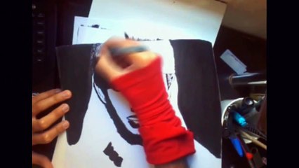 Speed-drawing: SCREAM QUEENS (Chanel Oberlin)