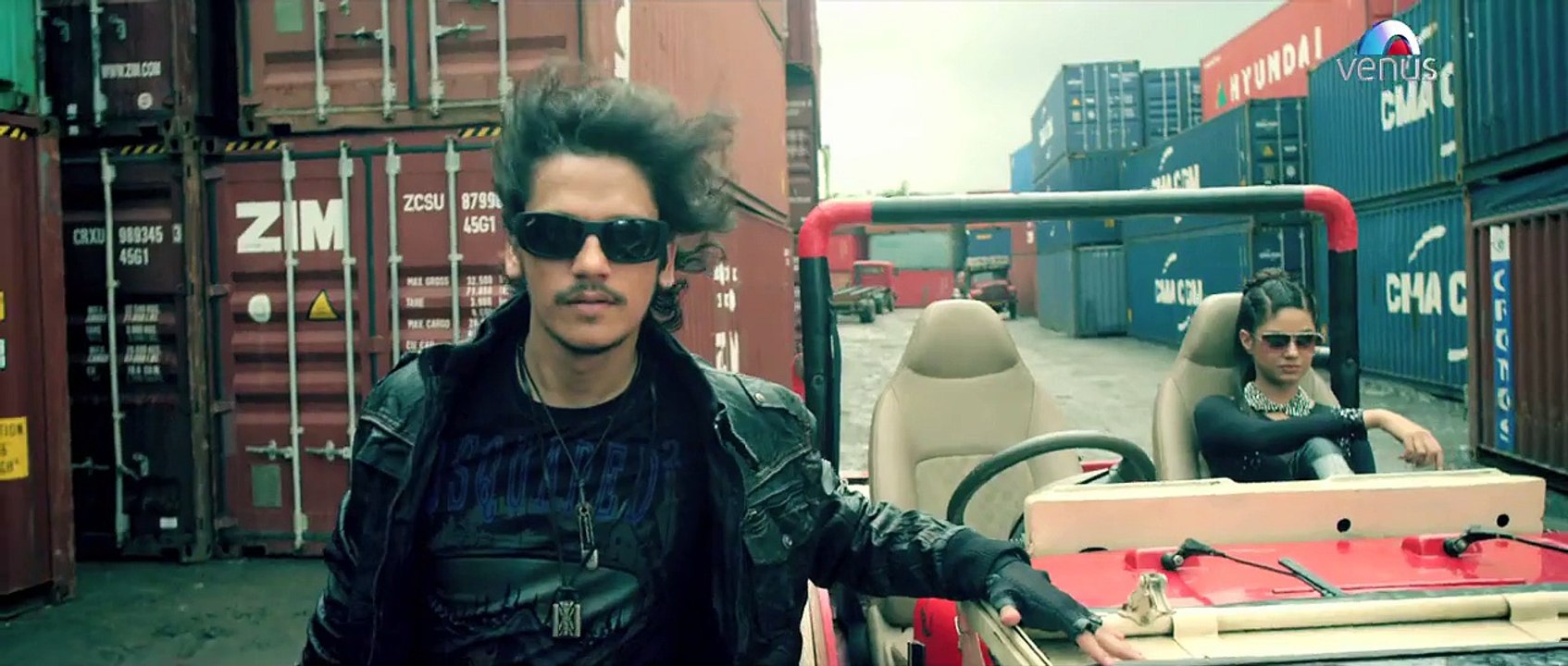 Ishq Behn Ka Dinna - Gang Of Ghosts (2014) Video Song 720p - BDmusicstar.Com & StarSongsPK.Com