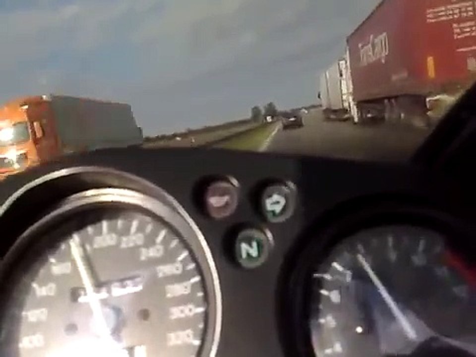 Honda CBR 1100XX Blackbird 321km/h - Top Speed test