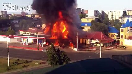 explosion of gas stations on a trolleybus ring Makhachkala (08/08/14)
