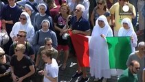 Le pape demande à toutes les paroisses d'Europe d'accueillir une famille de migrants
