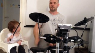 baby drumer