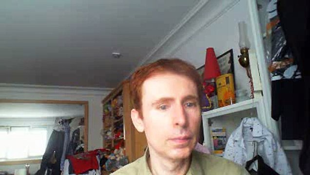 Wiwi égratigne wrapped up d'Olly Murs & Travie McCoy