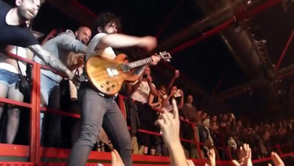 FOALS-INHALER PART 2@DEN ATELIER 05 09 2015