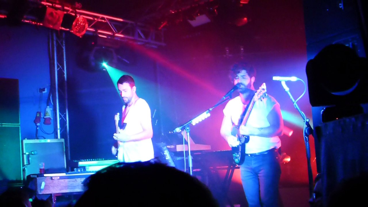 FOALS-MOUTAIN AT MY GATE@DEN ATELIER 05 09 2015