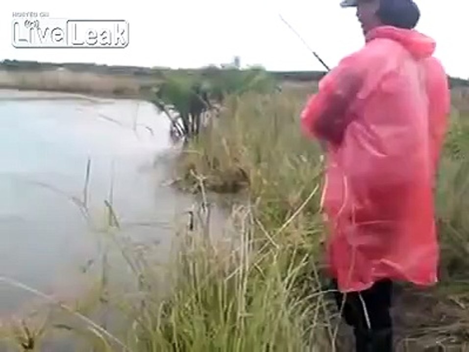 Fishing with casting techniques - Haruan Strike