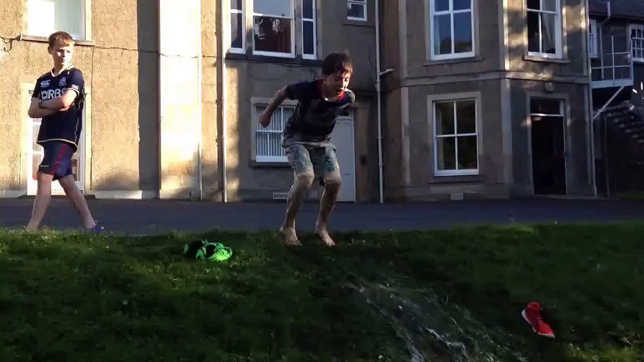 Funny Slip 'n Slide Fail!