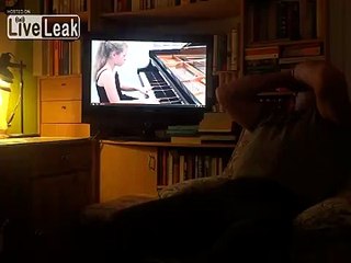 TrÃ¤umerei by Robert Schumann on piano covered with Harmnica on the key of F-major.