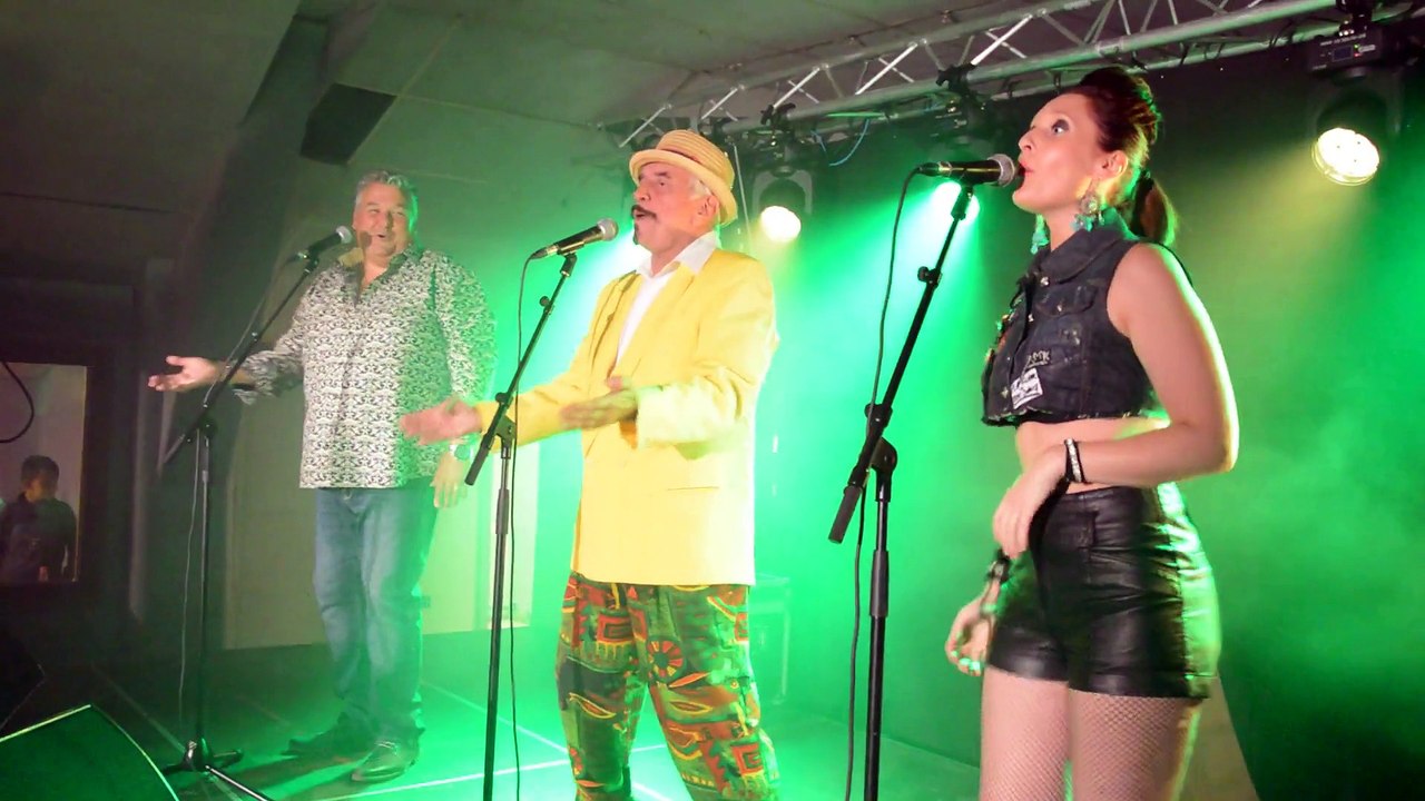 Lou Deprijck and friends ( Dan Peeters & Alisson Imbergamo )-Wannebecq 2015 - Charlie Brown - - vidéo dailymotion