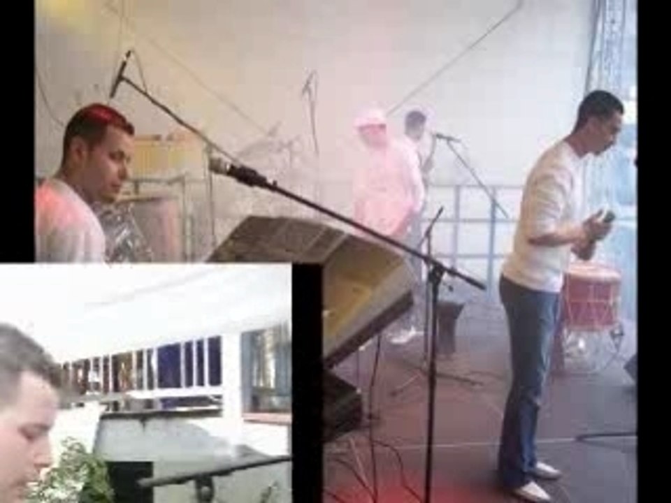 Oasis Musik Präsentation