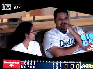 Kisscam fucks up again!