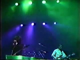 The Cure - The Love Cats (Live in Japan 1984)