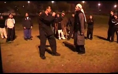 Abir Grandmaster Yehoshua Sofer - relaxed demo in the park 2
