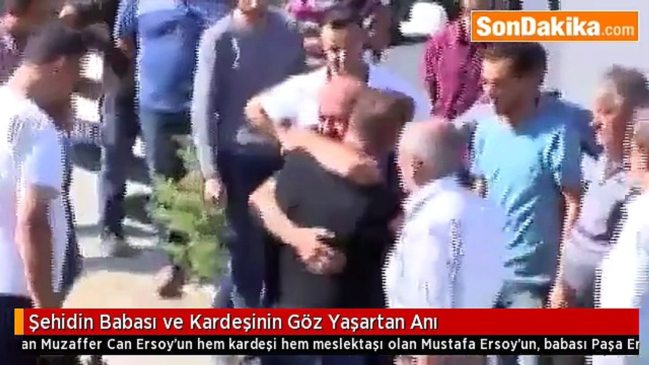 Şehidin Babası ve Kardeşinin Göz Yaşartan Anı