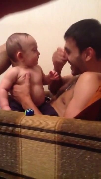 Злой папа))))))) Это надо посмотреть