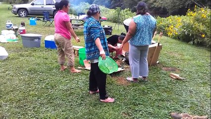 Lahu: Hunting & Camping Iowa 2013