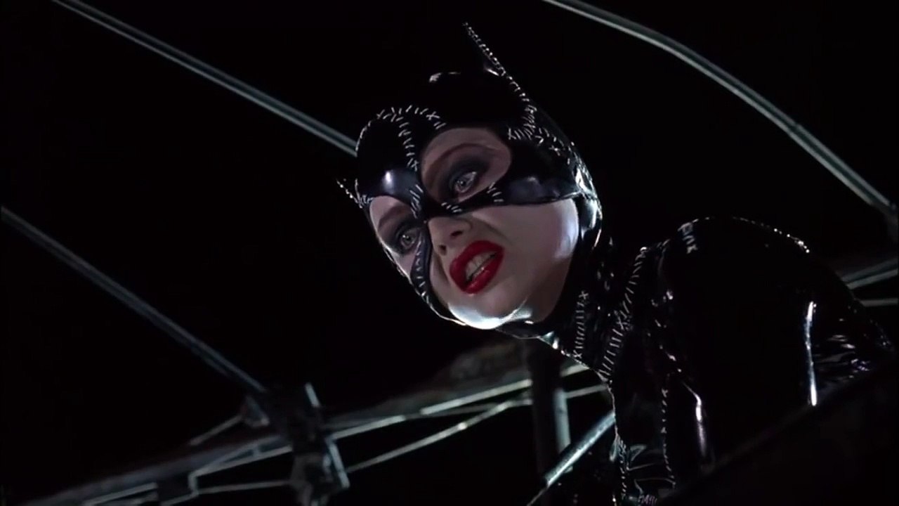 Batman Returns Catwoman and Batman Fight   20150127 202015 27