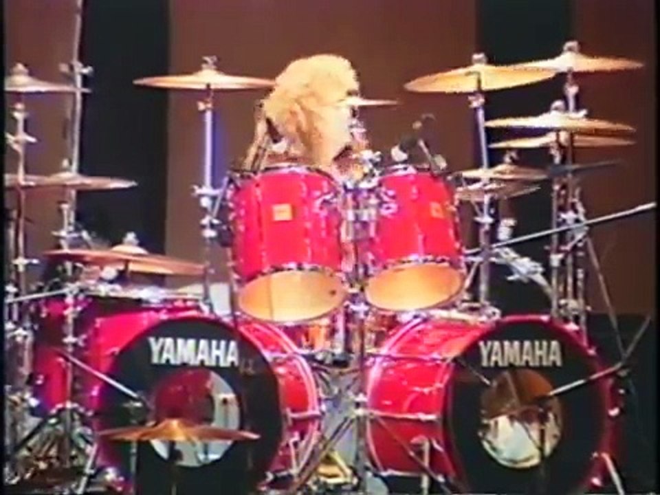 Tribute to John Bonham - Tommy Aldridge "When The Levee Breaks"