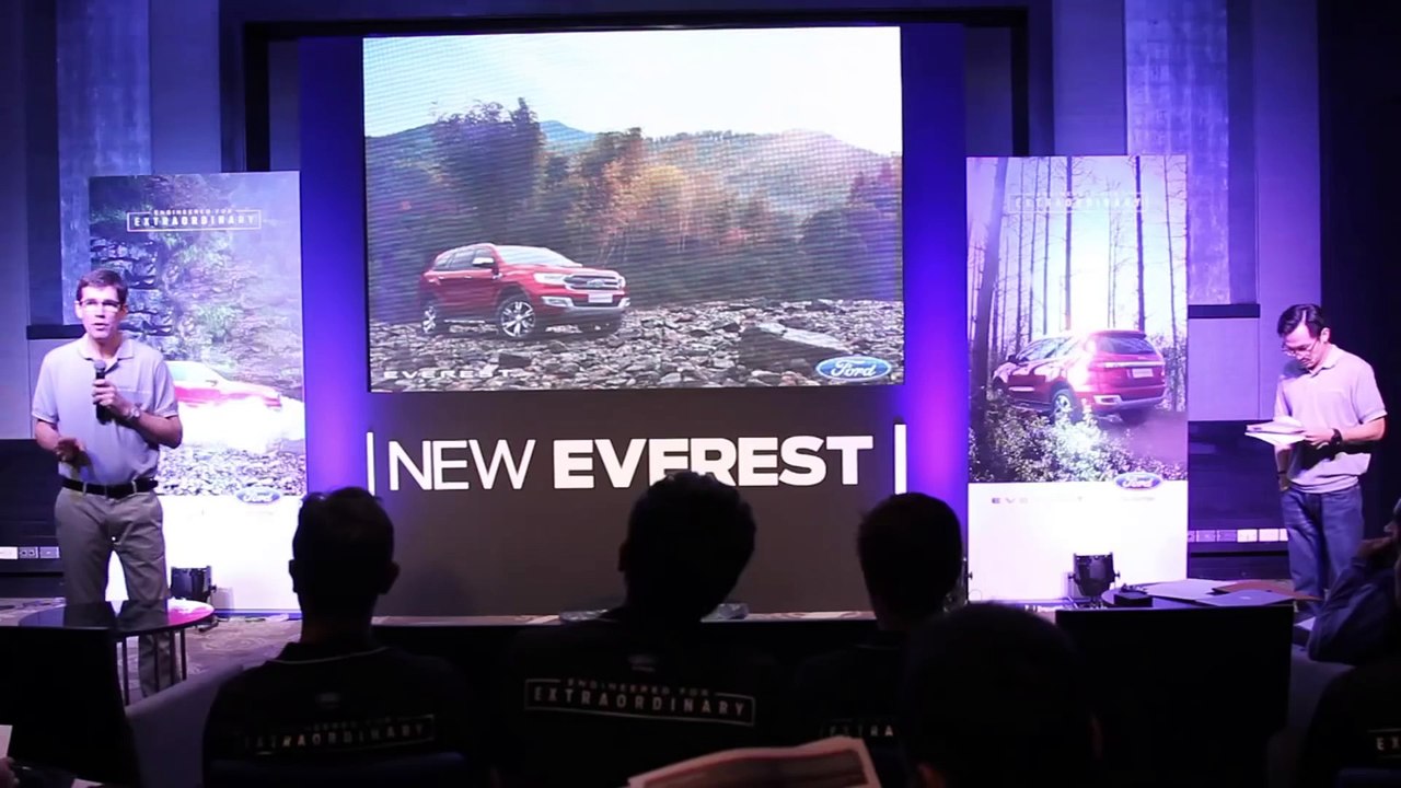 Mua xe Ford Everest 2014 giá tốt - Liên hệ  0902.911.656