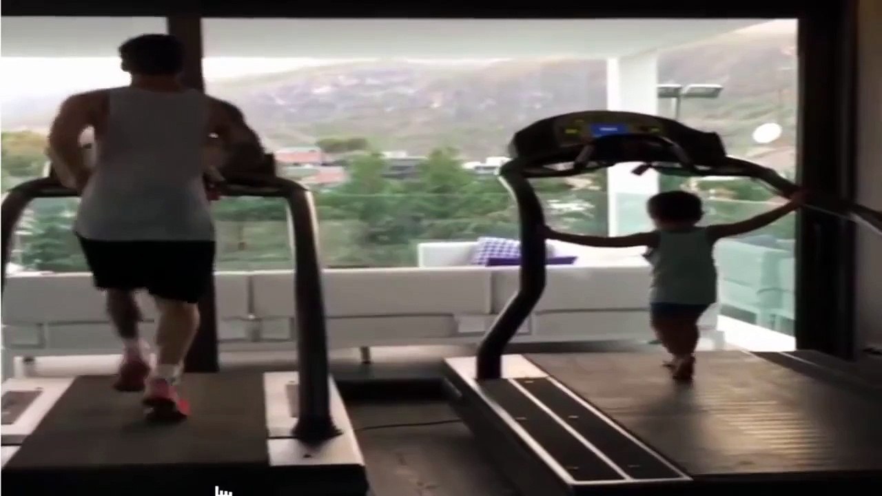 Messi seniur & jeniour  on treadmill