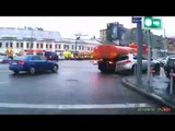 Russian Crazy Vehicle Crashes & Accidents