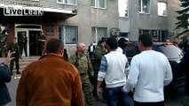 The fascists of the Ukrainian army to shoot a man, civilian