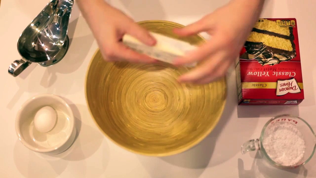 Ooey Gooey Butter Cake Recipe - 2015 Video Tech