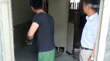 Guy electrocuted and stuck on power distribution box