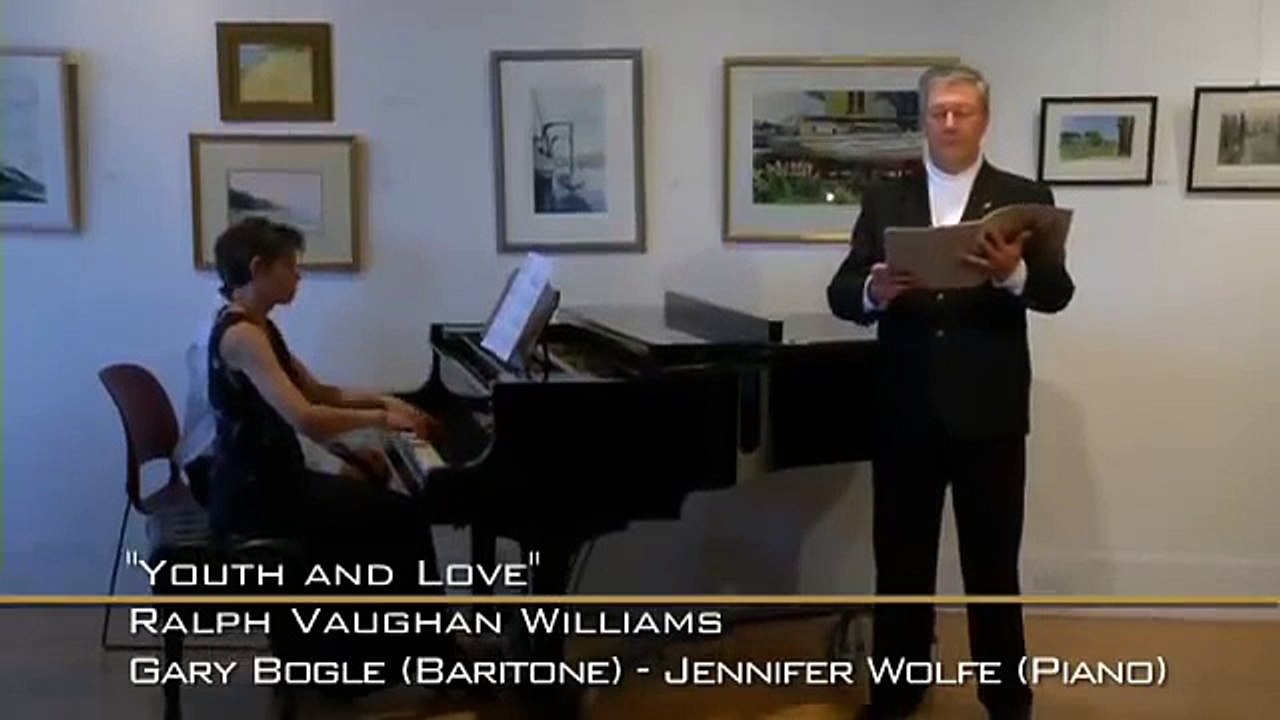 Gary Bogle performs Youth and Love from Songs of Travel