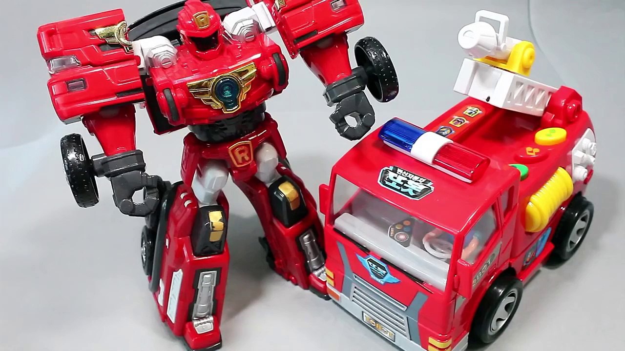 또봇 R 과 말하는 소방차 변신 자동차 장난감 또봇11기 12기 13기 14기 전체 쿼트란 트라이탄 Tobot Robot Car Toys おもちゃ Игрушки 차