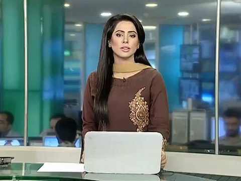 Fight between passengers and PIA crew at Lahore Airport -