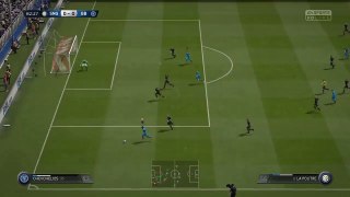 FIFA 15 Club Pro Alex de la tete