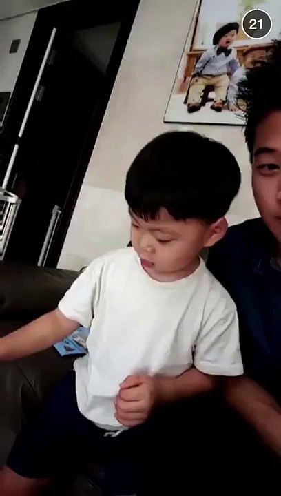 150904 Ki Hong Lee Snapchat Story Cut - Meeting Daehan, Minguk, Manse