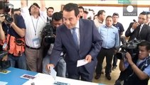 Гватемала: бывший комедийный актер лидирует на выборах президента