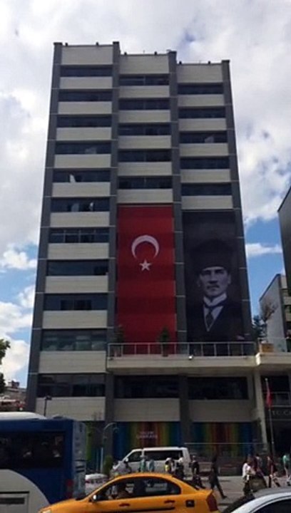 Çankaya Belediyesi Otomatik Motorlu Bayrak Sistemi -2