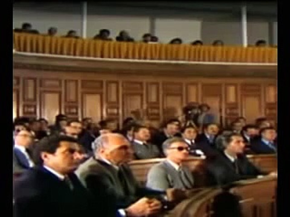 رساله هواري بومدين للعبيد اسمع يالحمروكى المخنث